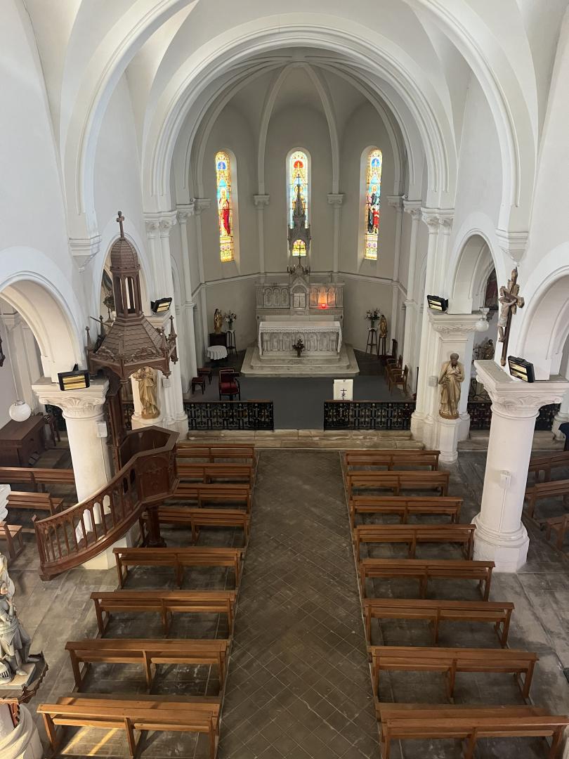 Eglise - intérieur.jpeg